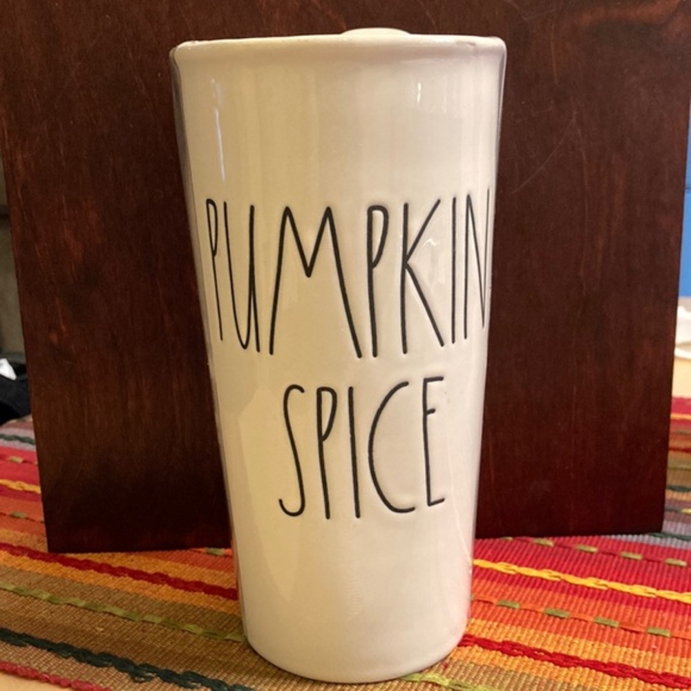 NWT Rae Dunn “pumpkin Spice” ceramic mug with lid 16 oz travel mug